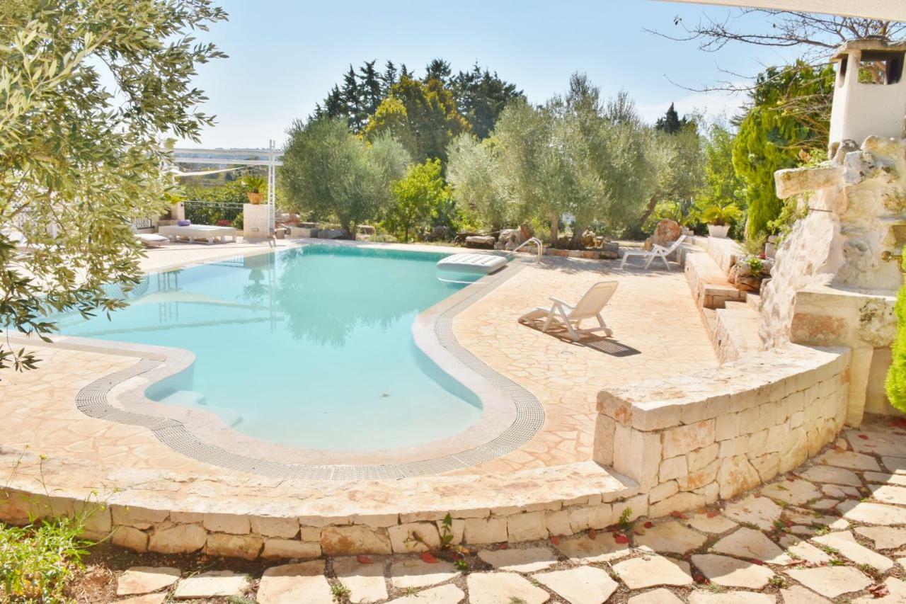 Trullo Cime Bianche Villa Cisternino Exterior photo